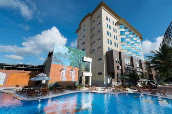 Top khách sạn có hồ bơi đẹp ở Quy Nhơn không thể bỏ qua đó chính là Mường Thanh - Ảnh: Sưu tầm
