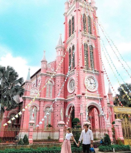 Nhà thờ nổi bật tại Sài Gòn - Ảnh: Sưu tầm
