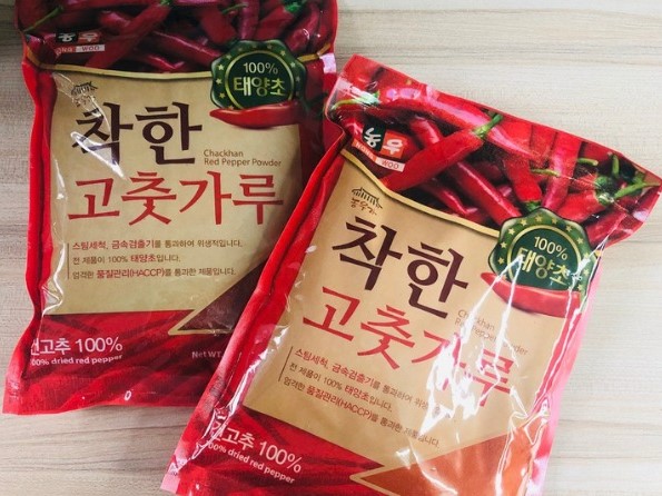 Bột ớt làm kim chi loại nào ngon? Bỏ túi 3 loại ớt bột Hàn Quốc ngon nhất