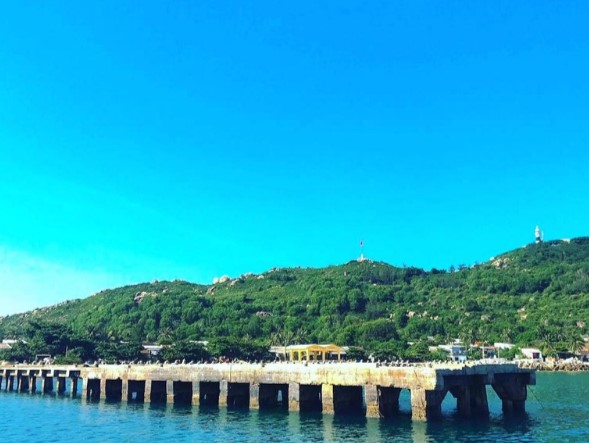 Cầu cảng Cù Lao Xanh